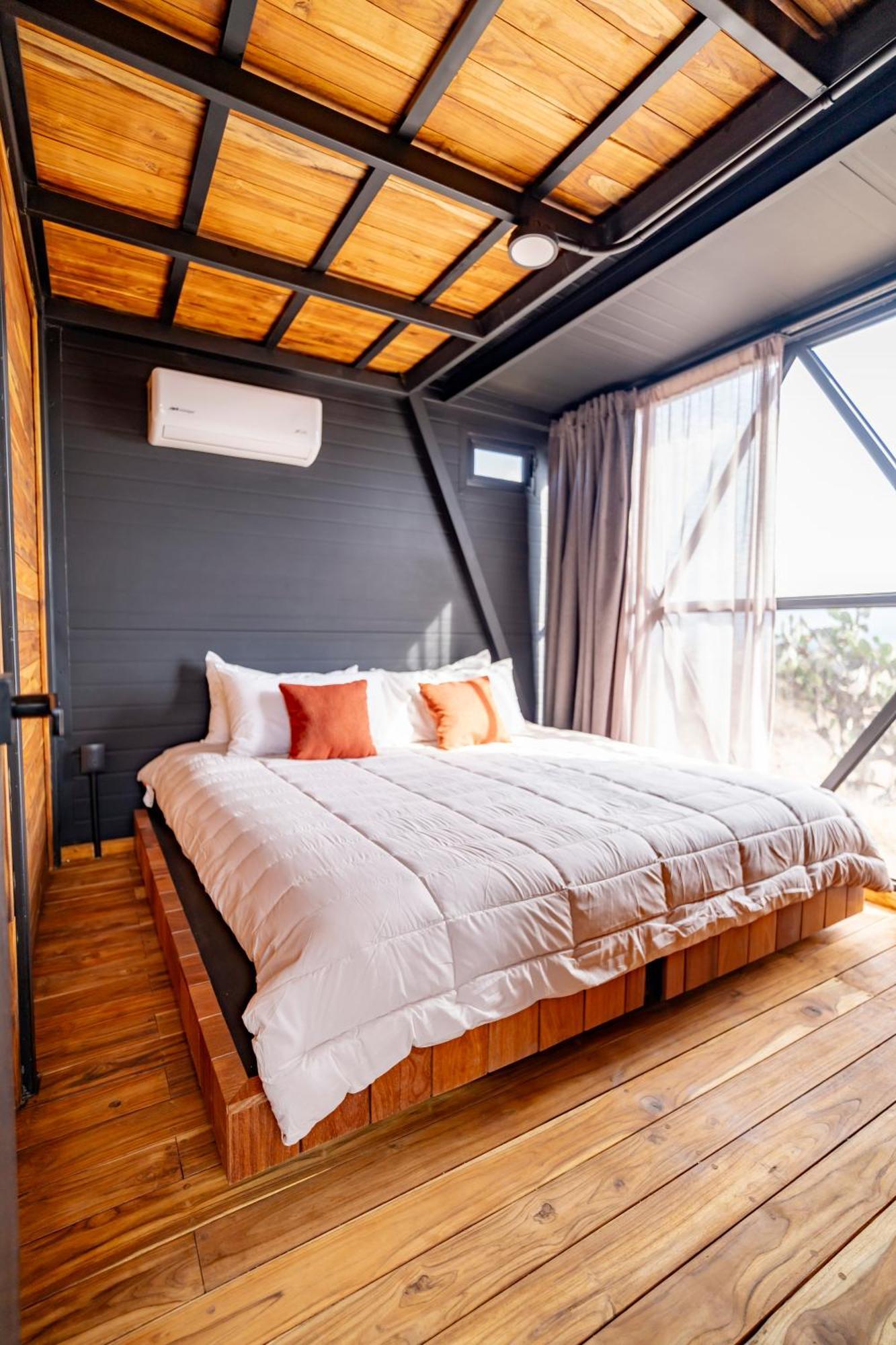 Hotel Coyote Alcocer 외부 사진